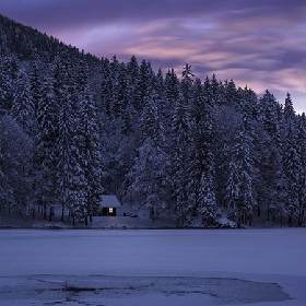 دانلود آهنگ قربون خندت مسلم فتاحی